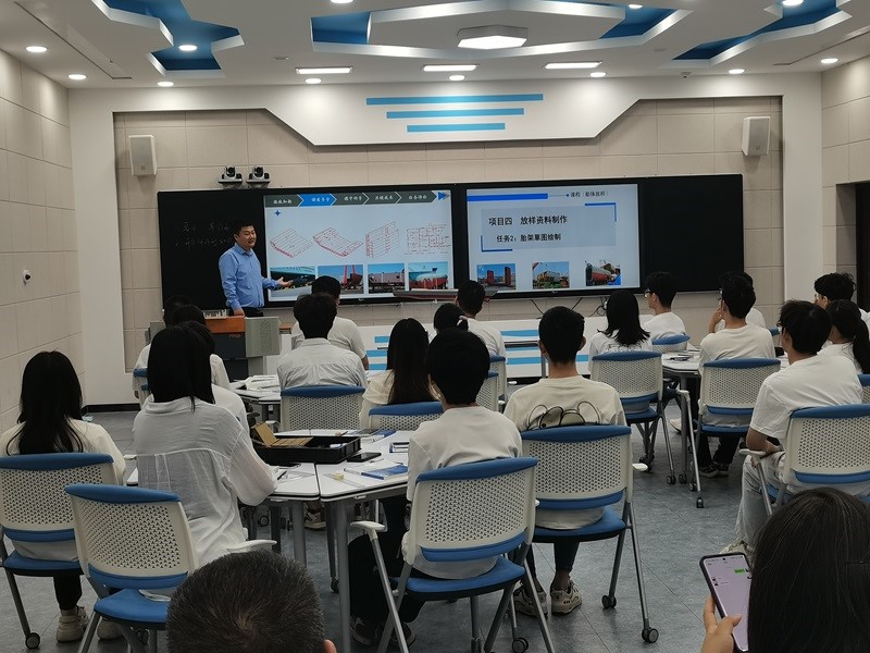 提升教育质量,培养时代新人