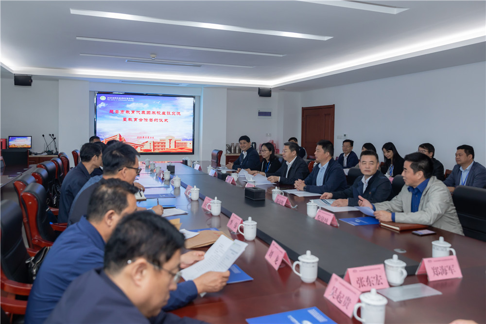 1603070209896051741.jpg 1Y2A0324.jpg