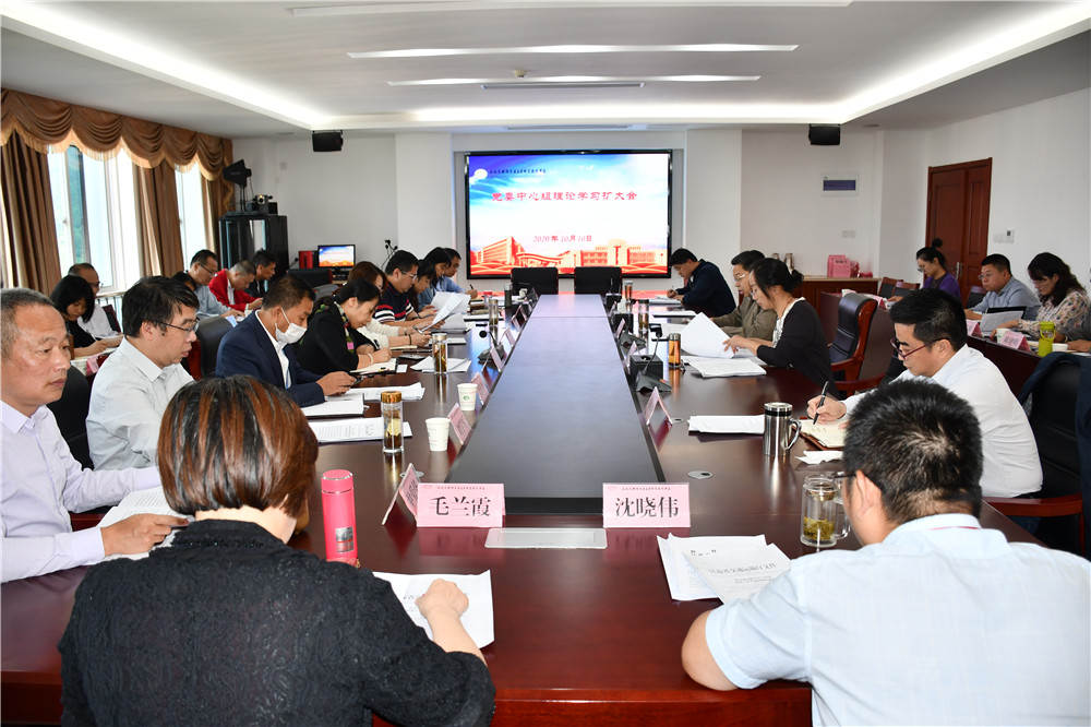 1602558374526045392.jpg DSC_9058.jpg