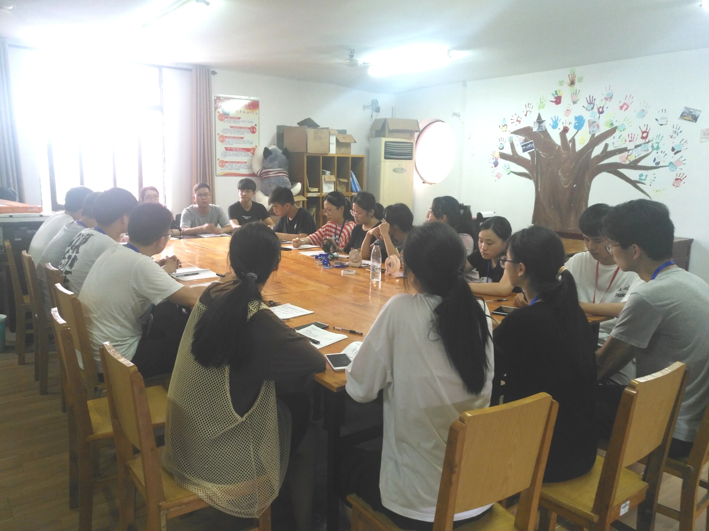 立足当下  胸怀未来 暨信息管理学院召开第八届学生会第一次干部例会