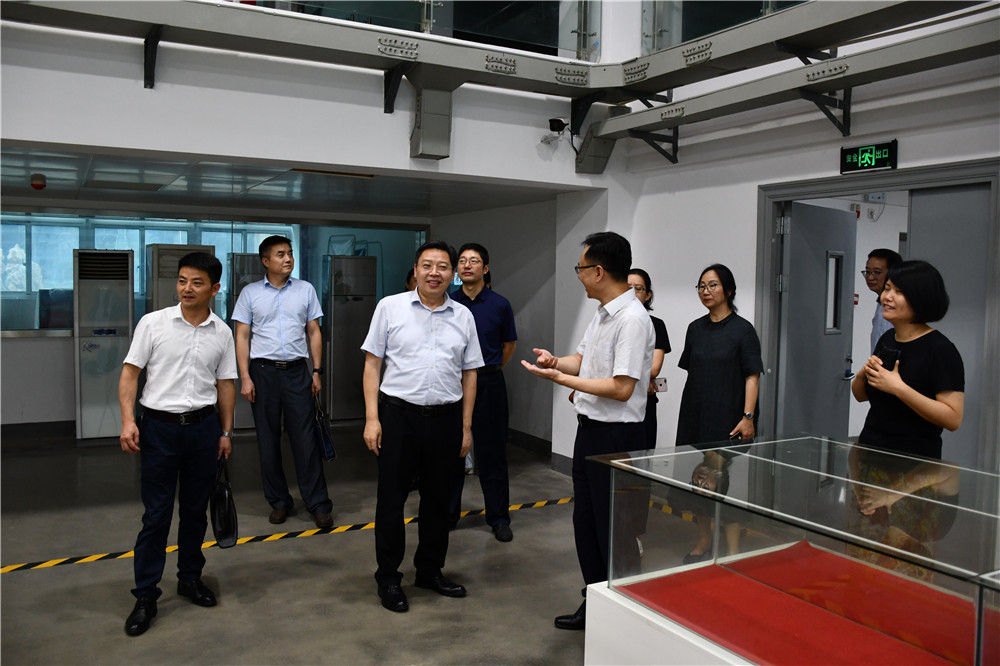 1596789402541094486.jpg DSC_6514.jpg