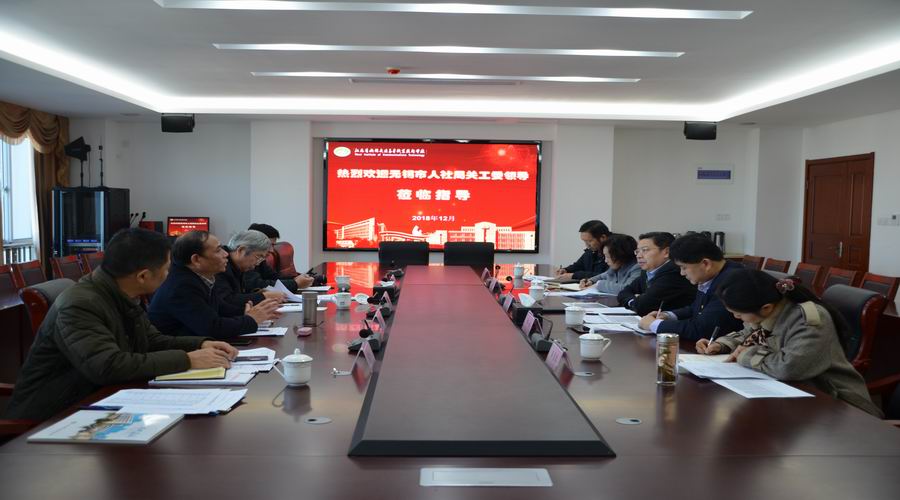 1545381711168073217.jpg 1 DSC_2743.jpg