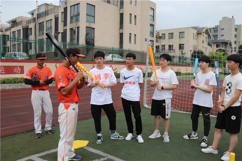 1560731392308002810.jpg 1.jpg